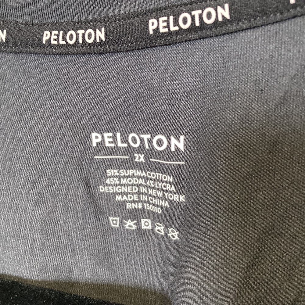 Peloton Retired Tank Retro Size 2X - Picture 6 of 6